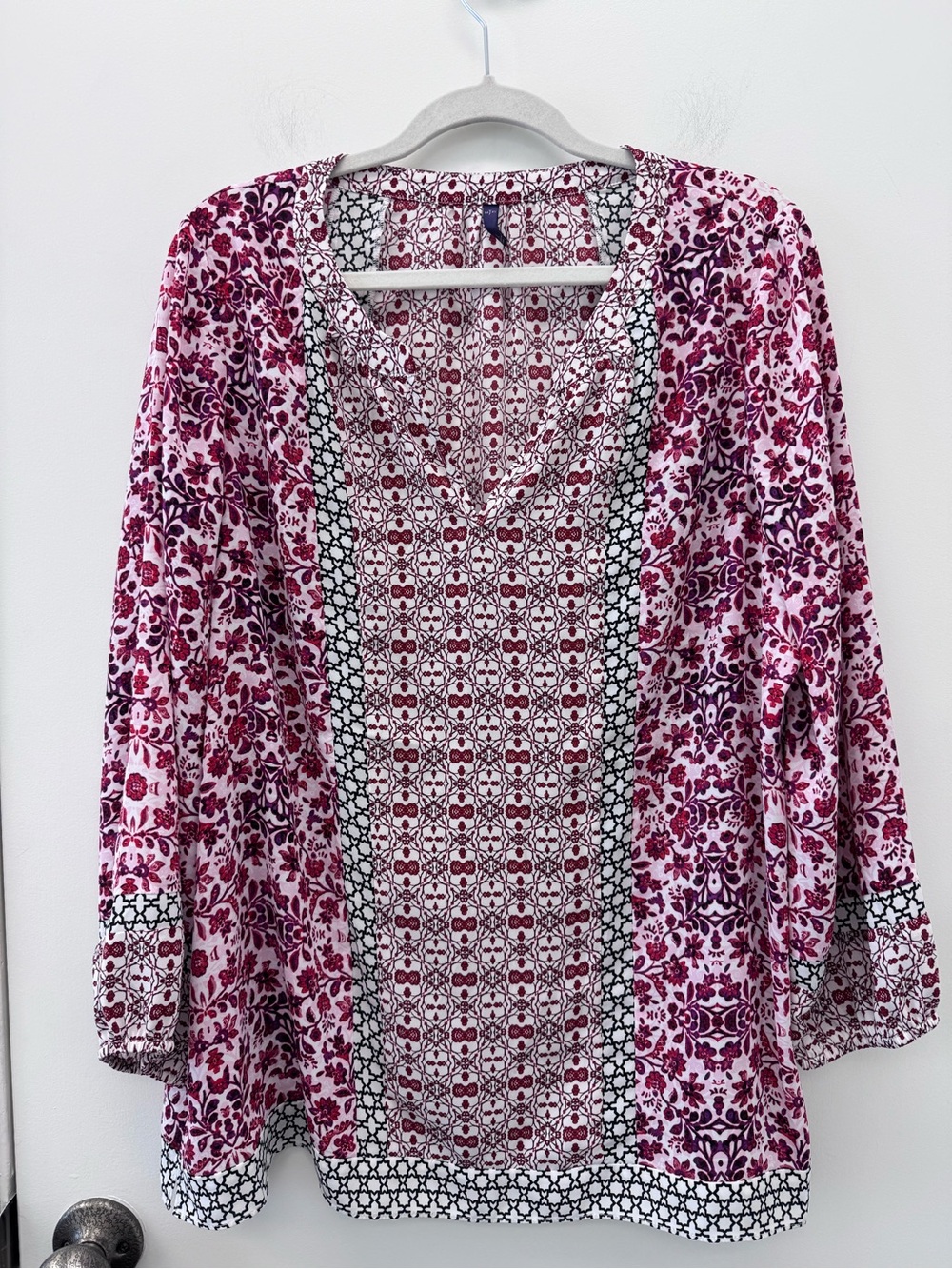 NYDJ Pink Floral Split V-Neck Tunic with Contrast Trim - Picture 2 of 5